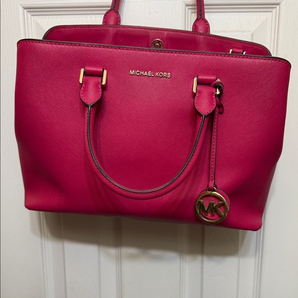 Michael Kors Handbags - Michael Kors Fuchsia Tote Bag
